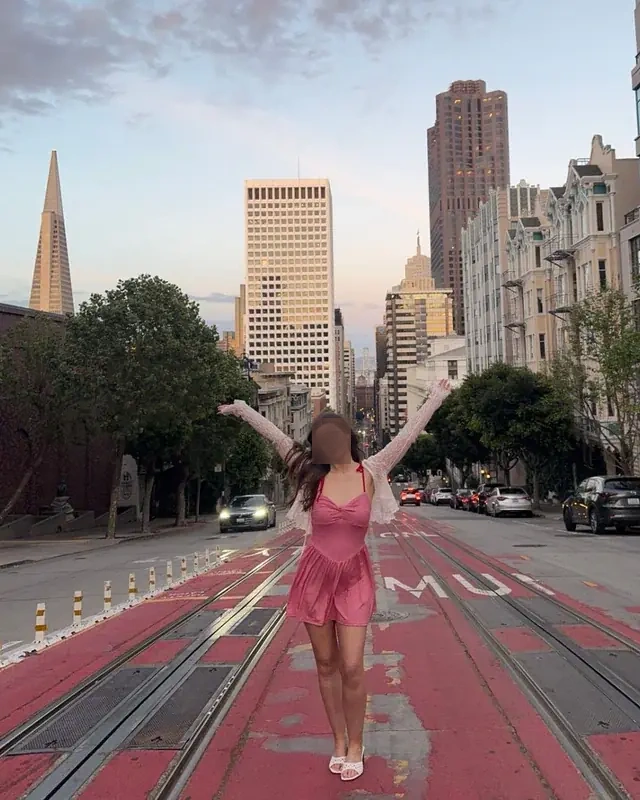 Élise - Image 2
